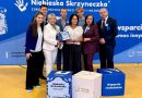NIEBIESKA SKRZYNECZKA W NASZEJ SZKOLE